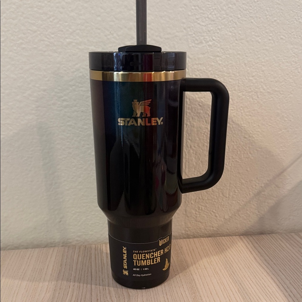 BRAND NEW - Wicked Stanley Glossy Dark Green Tumbler with Gold Trim and Handle